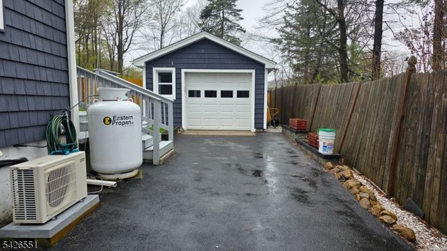 26 White Birch Trl, Jefferson Twp., NJ 07460