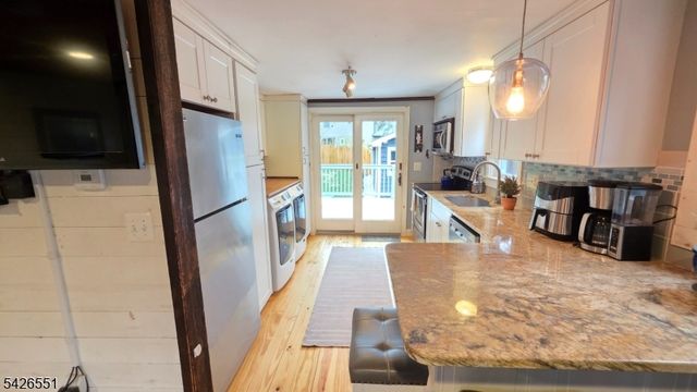 26 White Birch Trl, Jefferson Twp., NJ 07460
