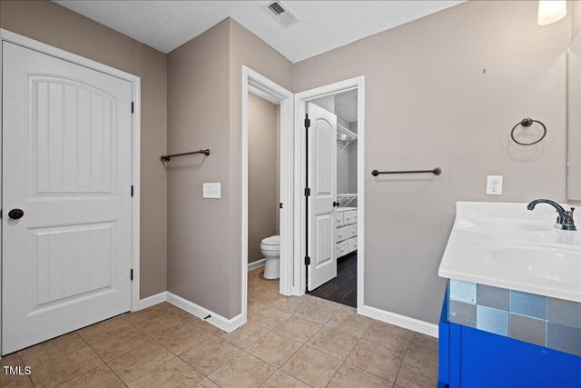 174 Silverthorne Drive, Sanford, NC 27332