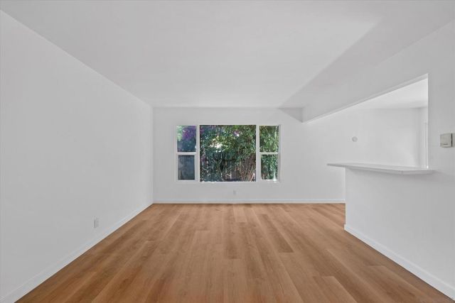 1460 64 Grand Ave, San Diego, CA 92109