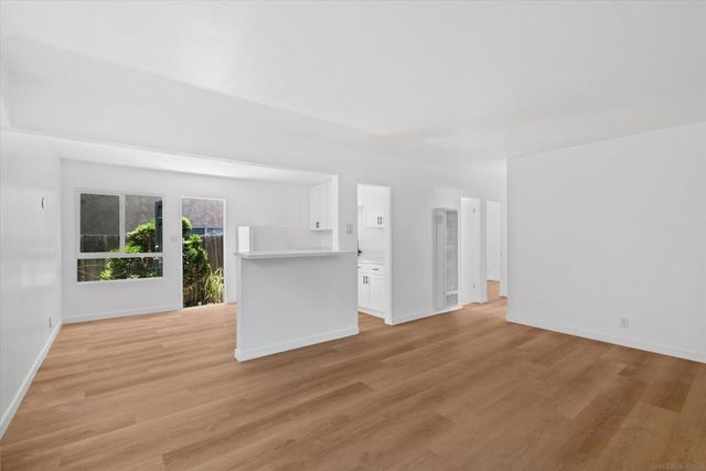 1460 64 Grand Ave, San Diego, CA 92109