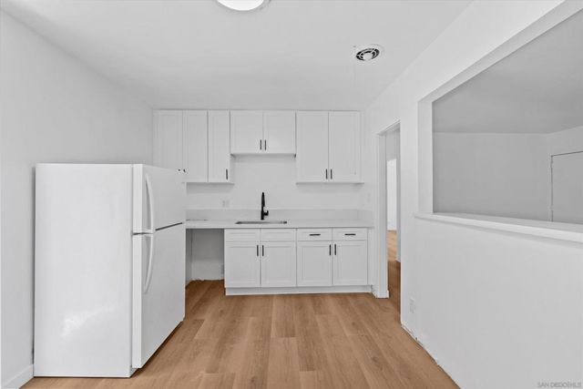 1460 64 Grand Ave, San Diego, CA 92109