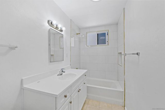 1460 64 Grand Ave, San Diego, CA 92109