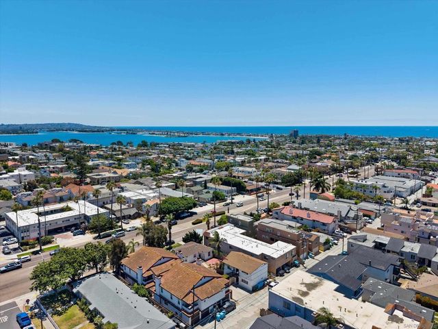 1460 64 Grand Ave, San Diego, CA 92109