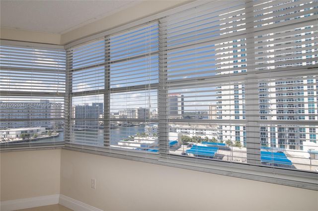 1965 S Ocean Dr 9F, Hallandale Beach, FL 33009