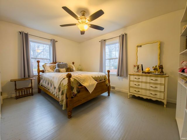 414 N Cherry Street, Mount Carmel, IL 62863