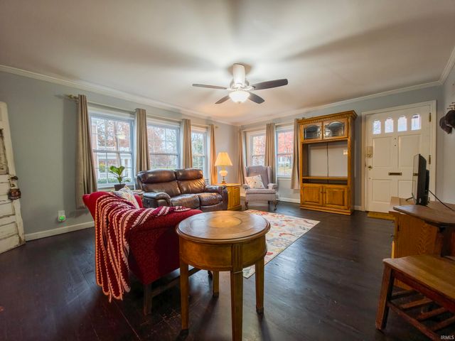 414 N Cherry Street, Mount Carmel, IL 62863