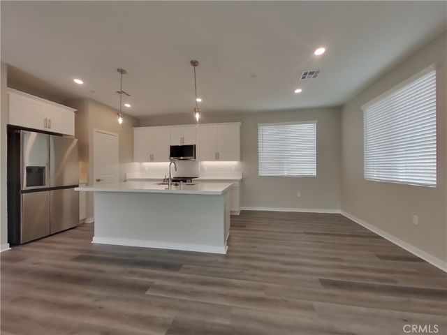 1735 Lorraine Drive 2, Corona, CA 92882