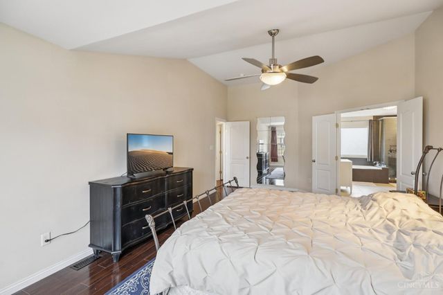 2520 Hingham Lane, Centerville, OH 45459