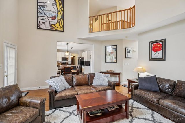 2520 Hingham Lane, Centerville, OH 45459