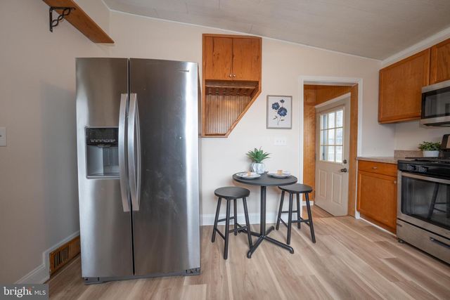 3999 RIVIERA RD, Upper Chichester, PA 19061