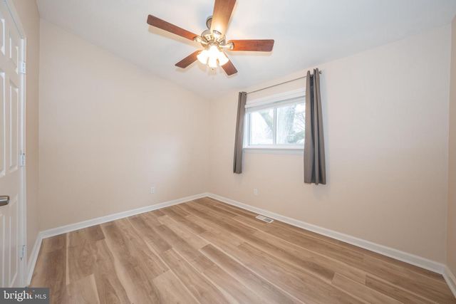 3999 RIVIERA RD, Upper Chichester, PA 19061