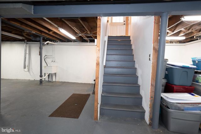 3999 RIVIERA RD, Upper Chichester, PA 19061