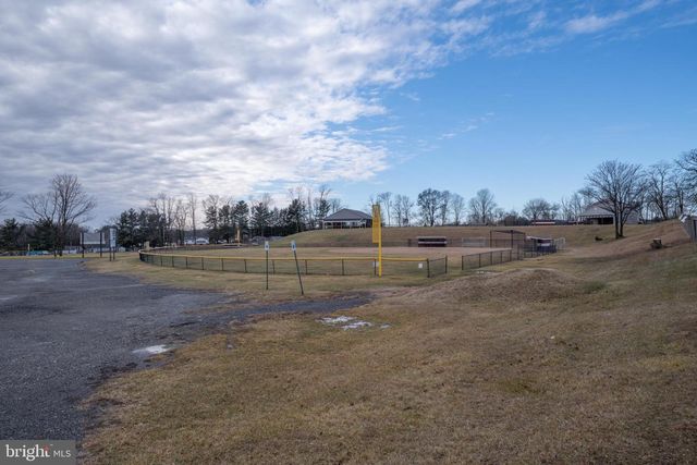 3999 RIVIERA RD, Upper Chichester, PA 19061