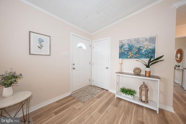 3999 RIVIERA RD, Upper Chichester, PA 19061