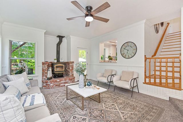 4110 Secret Ravine Way, Rocklin, CA 95677