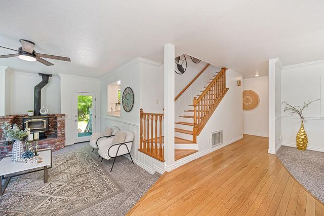 4110 Secret Ravine Way, Rocklin, CA 95677