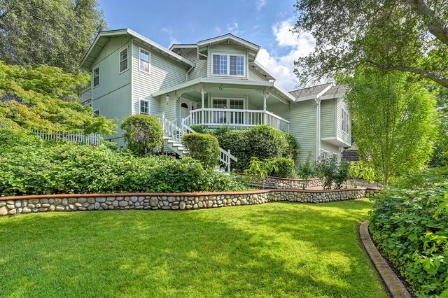 4110 Secret Ravine Way, Rocklin, CA 95677