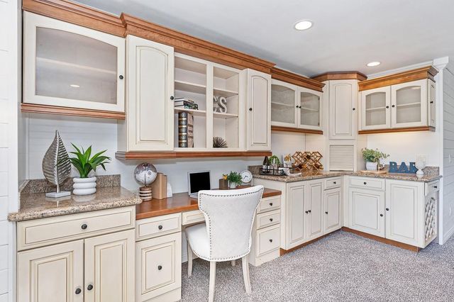 4110 Secret Ravine Way, Rocklin, CA 95677