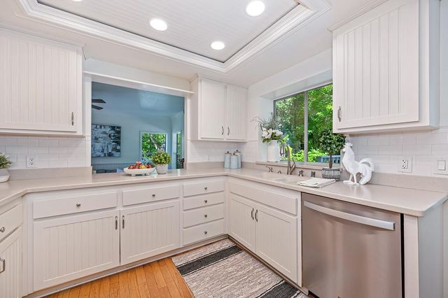 4110 Secret Ravine Way, Rocklin, CA 95677