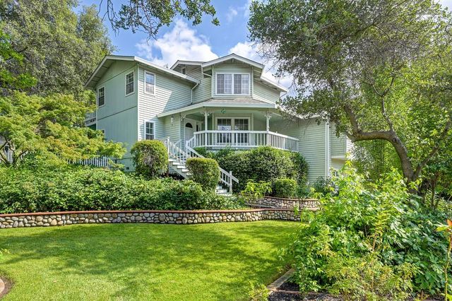 4110 Secret Ravine Way, Rocklin, CA 95677