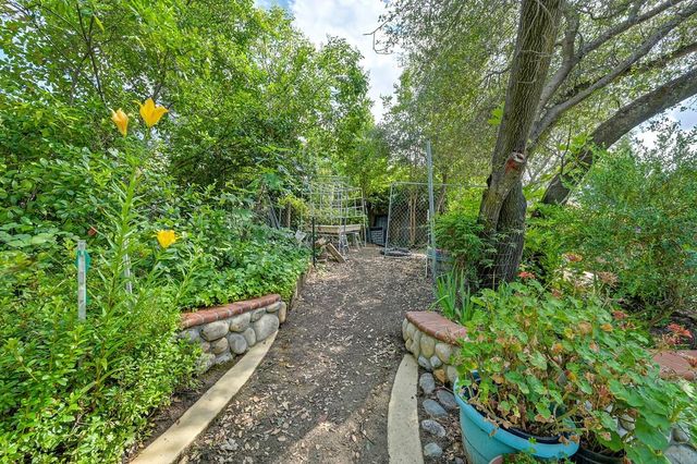 4110 Secret Ravine Way, Rocklin, CA 95677