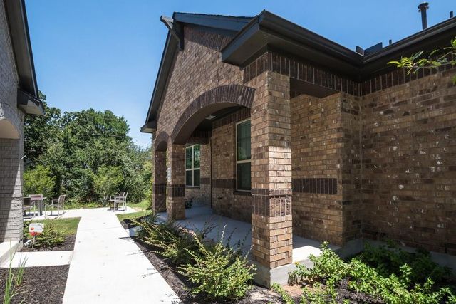 7220 Wyoming Springs DR 404, Round Rock, TX 78681