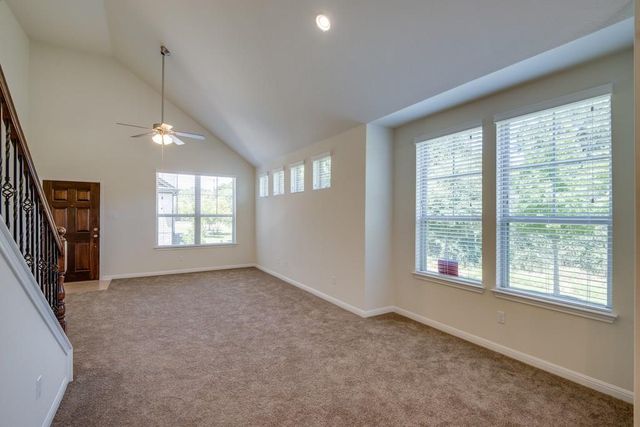 7220 Wyoming Springs DR 404, Round Rock, TX 78681