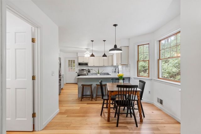 116 Island Rd, Lunenburg, MA 01462