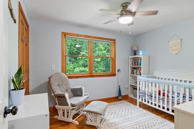 116 Island Rd, Lunenburg, MA 01462