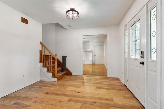 116 Island Rd, Lunenburg, MA 01462