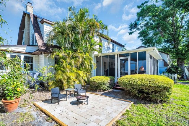 1226 SERPENTINE DRIVE S, St Petersburg, FL 33705