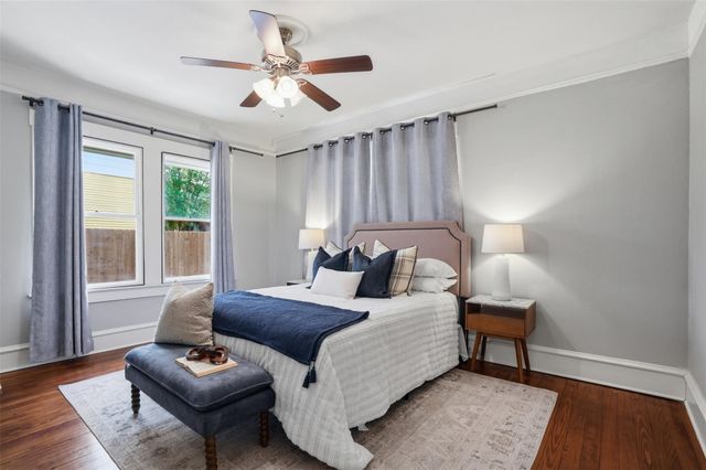 2212 Hurley Avenue, Fort Worth, TX 76110