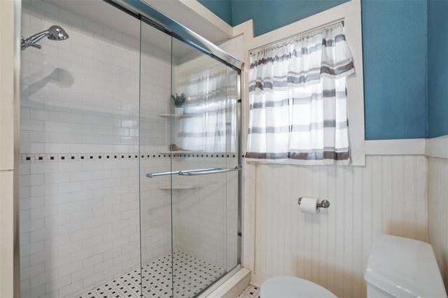 2212 Hurley Avenue, Fort Worth, TX 76110