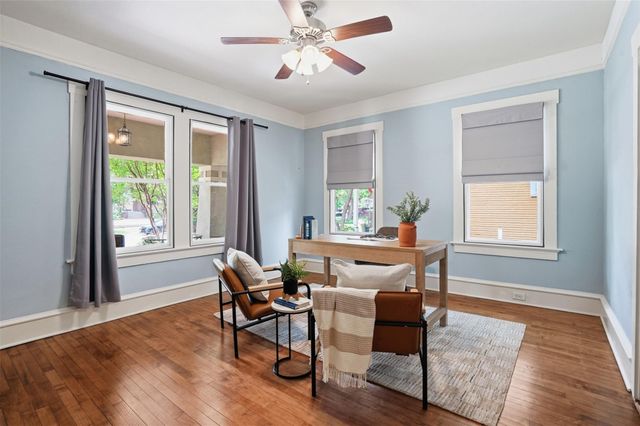 2212 Hurley Avenue, Fort Worth, TX 76110
