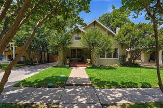 2212 Hurley Avenue, Fort Worth, TX 76110