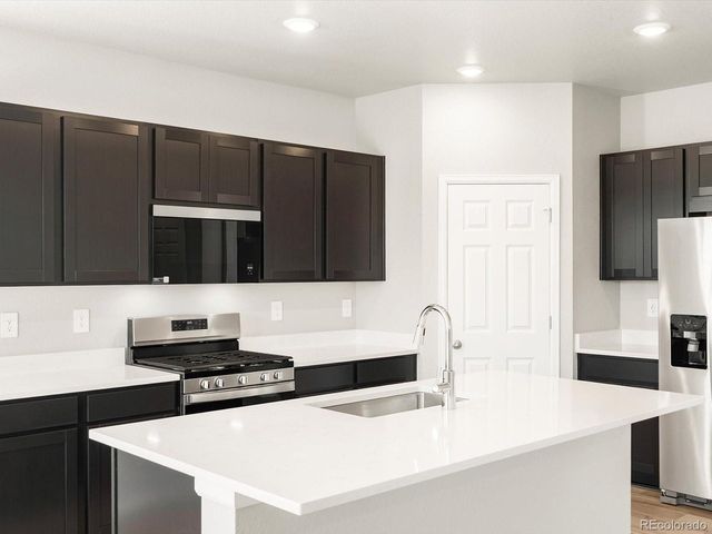 8940 Sedalia St, Commerce City, CO 80022