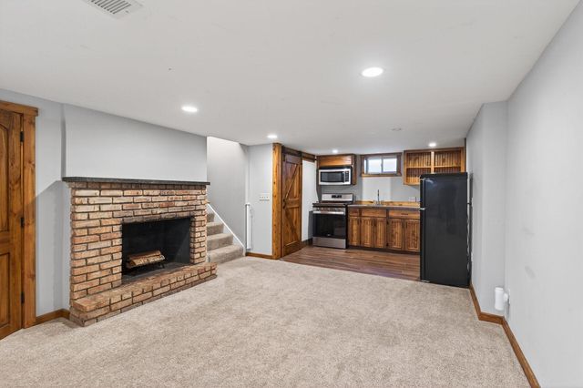 9834 Emerson Avenue S, Bloomington, MN 55431