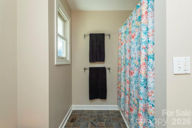 70 Midnight Lane, Waynesville, NC 28786