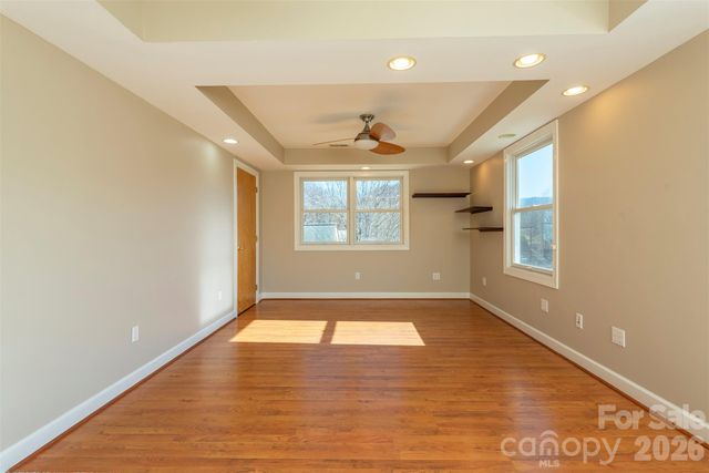 70 Midnight Lane, Waynesville, NC 28786