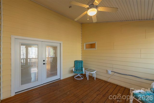 70 Midnight Lane, Waynesville, NC 28786