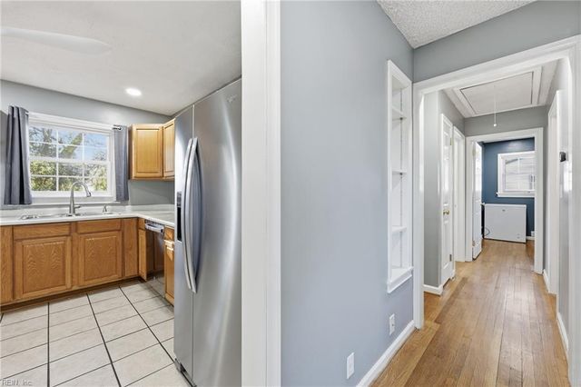 2004 Elmhurst LN, Portsmouth, VA 23701