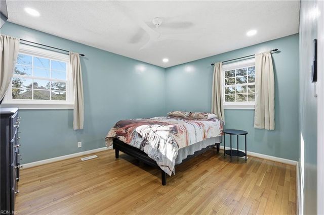 2004 Elmhurst LN, Portsmouth, VA 23701