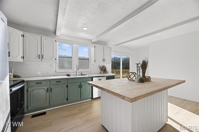 16245 Badger Road, Richland, MO 65556