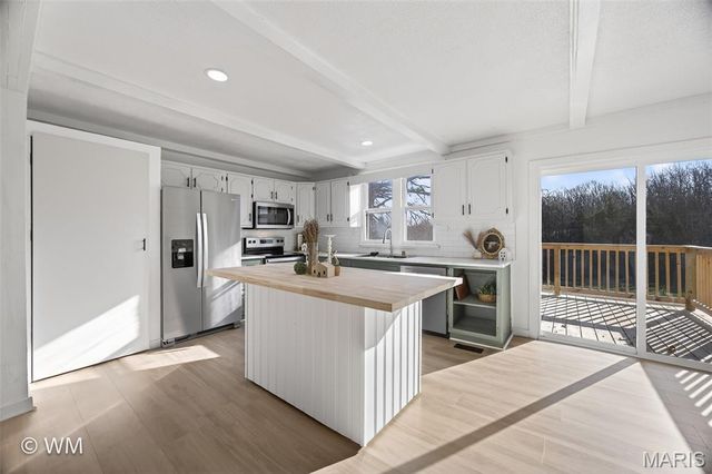 16245 Badger Road, Richland, MO 65556