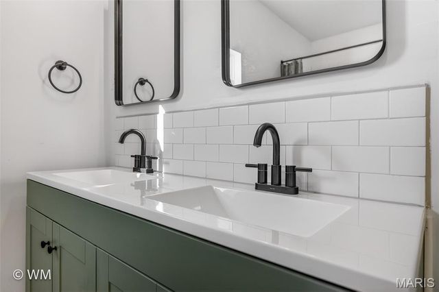 16245 Badger Road, Richland, MO 65556