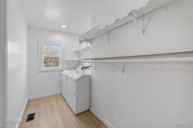 16245 Badger Road, Richland, MO 65556