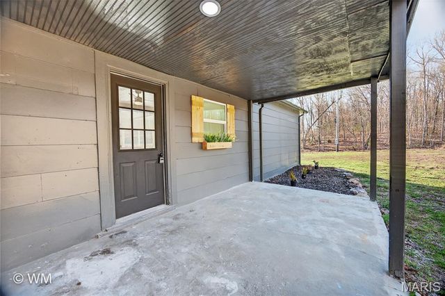 16245 Badger Road, Richland, MO 65556