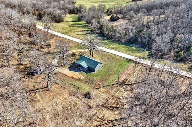 16245 Badger Road, Richland, MO 65556