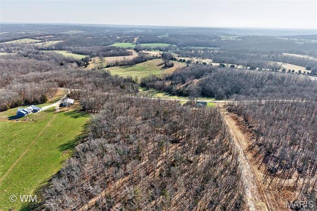 16245 Badger Road, Richland, MO 65556